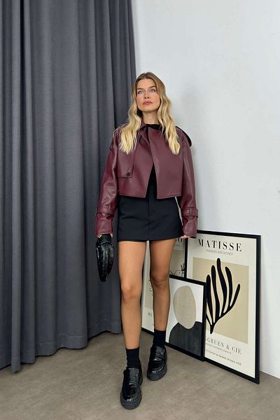 Sue Store Δερμάτινο μπουφάν Claret Red Belt Detailed Crop