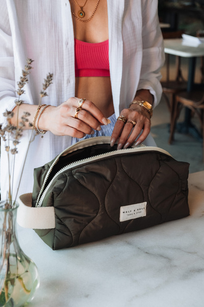 WOLF & ROCK Hair Styling and Waterproof Bag - Organizer