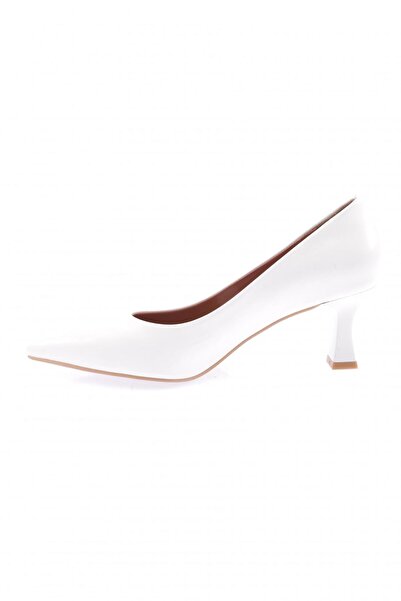 DGN 320-22y Pointed Toe Decollete High Heeled Shoes