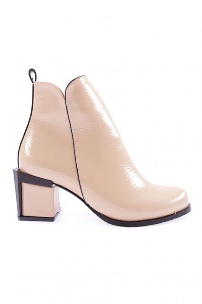 DGN Nude Patent Leather Women's Heeled Boots - 82121033