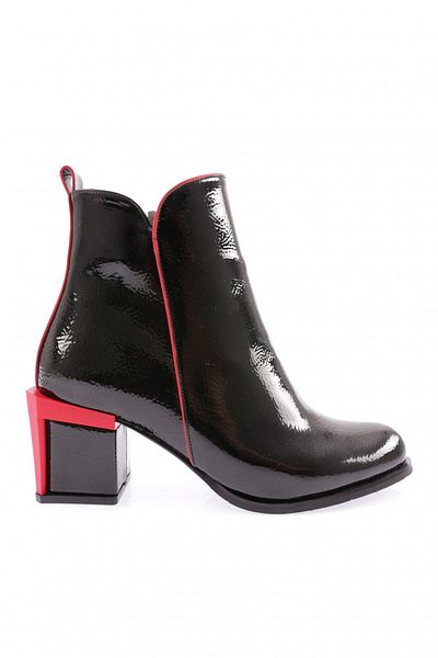 DGN Black Patent Leather Women's Heeled Boots - 82121033