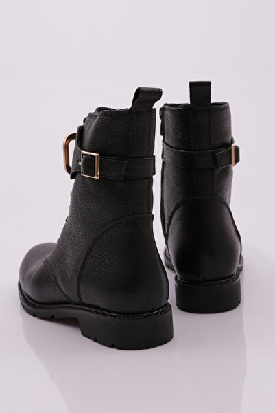 DGN Kadın Kristal Taşlı V Tokalı Yandan Fermuarlı Postal Bot Siyah 15333325