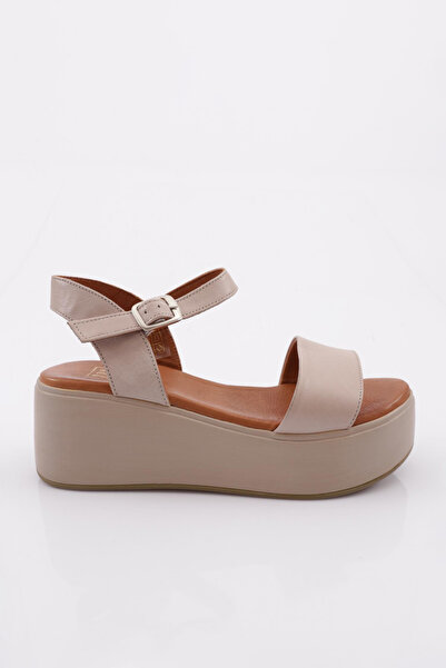 DGN 6002 Women's Thick Sole Sandals