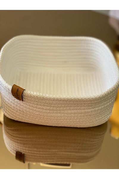 Bebeu Hand-Knitted Bread Basket Organizer