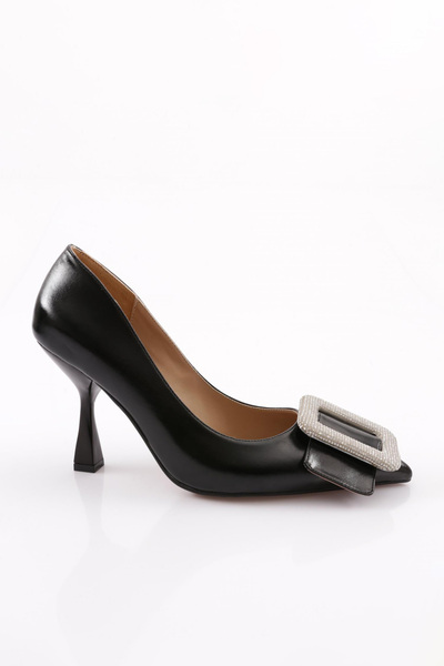 DGN 2076 Kadin Sivri Burun Silver Taşli Kemer Tokali Topuklu Ayakkabı