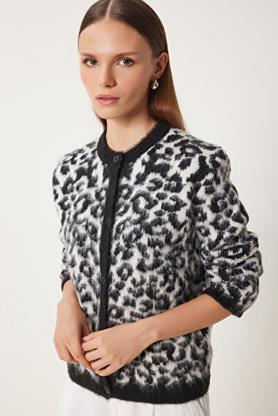 Lovelyİstanbul Cardigan din tricot alb-negru cu imprimeu leopard - Barbă scur...