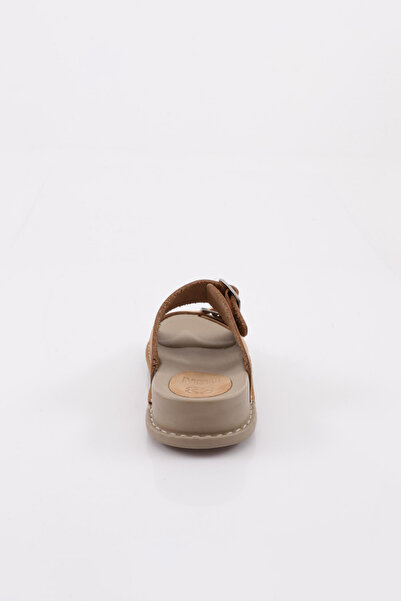 DGN P32 Model Women's Slippers