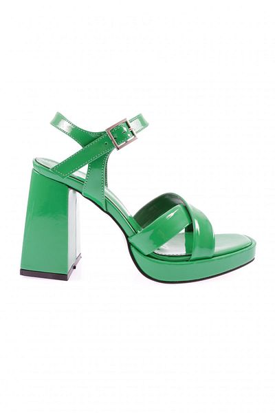 DGN Women's Cross Strap Low Platform Loadsetopusandalet 8861535