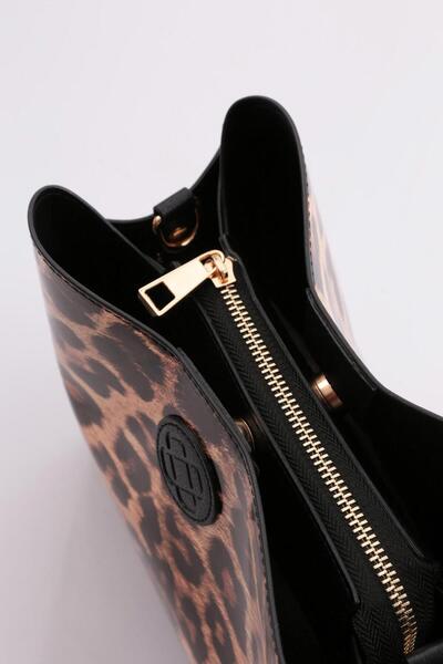 DGN 028 Model Women's Elevator Bag