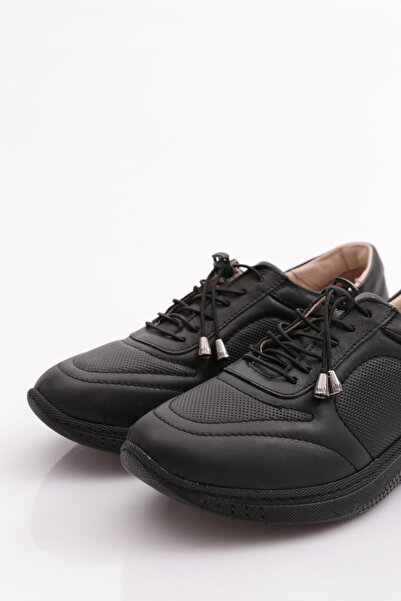 DGN Kadın Bağcıklı Lazer Baskılı Comfort Ayakkabı Siyah 91112713