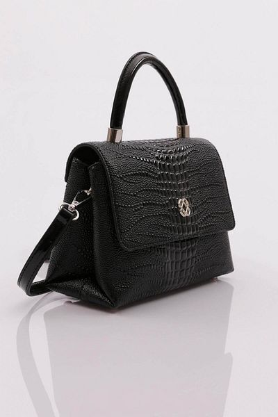 DGN 3051 Women's Flap Sleeve Bag