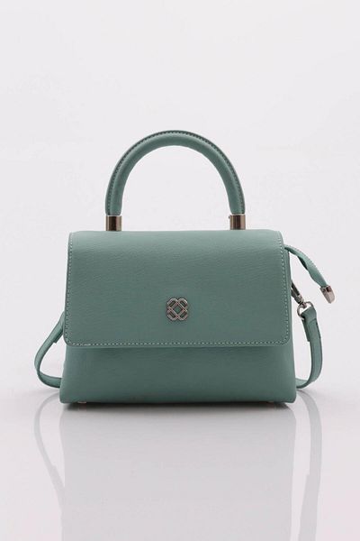 DGN 3051 Women's Flap Sleeve Bag