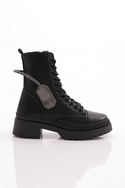 DGN Women's Black Boots - 101963421027   Model