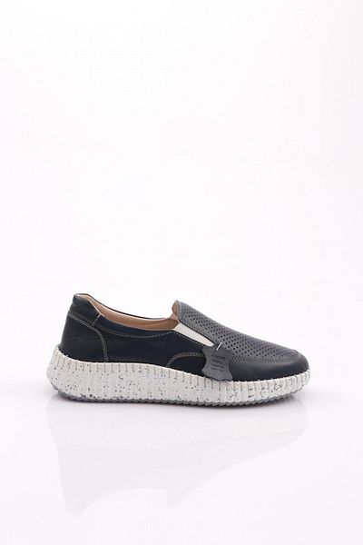 DGN P60 Women's Comfort Shoes