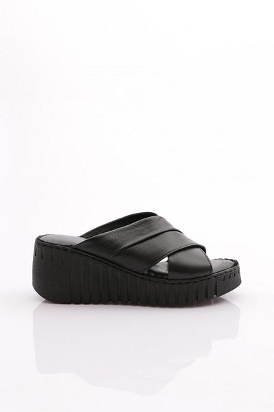 DGN 252 Papuci cu dungi duble pentru femei