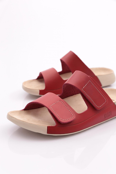 DGN Жіночі туфлі на підборах 26382623