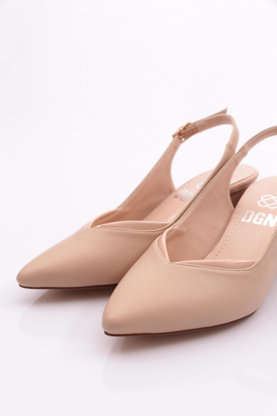 DGN Kadın Arkası Açık Sivri Burun Topuklu Ayakkabı Nude Nude Rugan 217112621