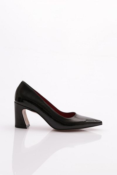 DGN Black Red Patent Leather Oval Heeled Women's Shoes - 26935910