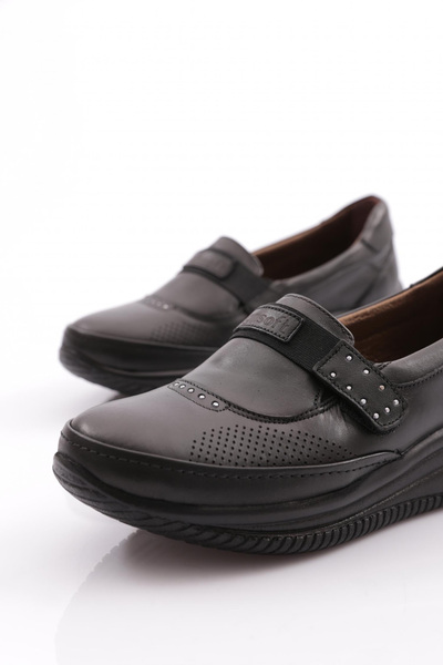 DGN 2035 Women's Comfort Shoes