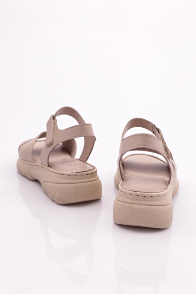 DGN Stříbrné dámské sandály z pravé kůže - kotníkové šněrování, model 4793243