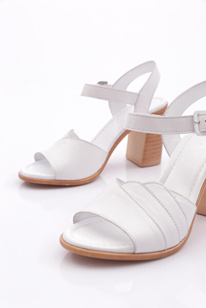 DGN 1830 Kadin Topuklu Sandalet