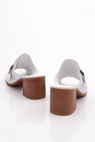 DGN 2050 Women's Heeled Slippers