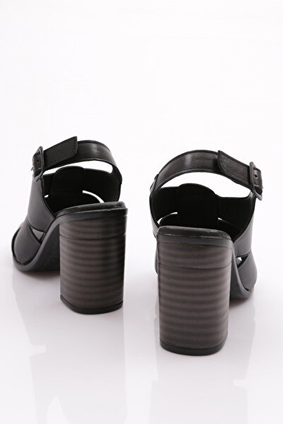 DGN 1400 Kadin Topuklu Sandalet