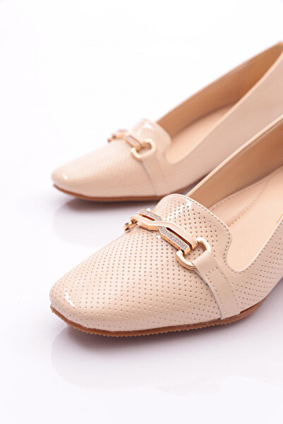 DGN 24305 Model Women's Metal Accessory Heeled Shoes