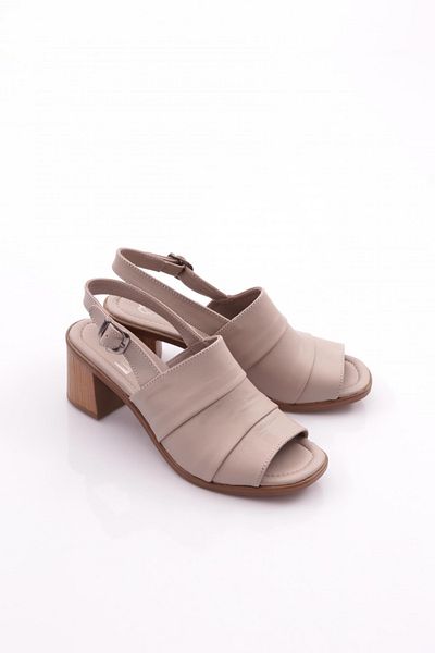 DGN Sandale de damă cu toc model argintiu 33143294