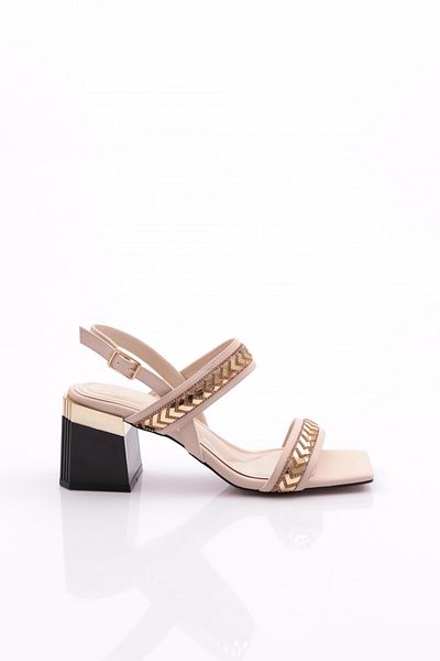 DGN 400 de pantofi cu toc pentru femei cu accesorii metalice