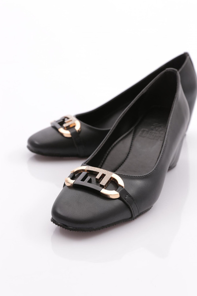 DGN Women's Heeled Shoes with Black Metal Accessories - 354743539