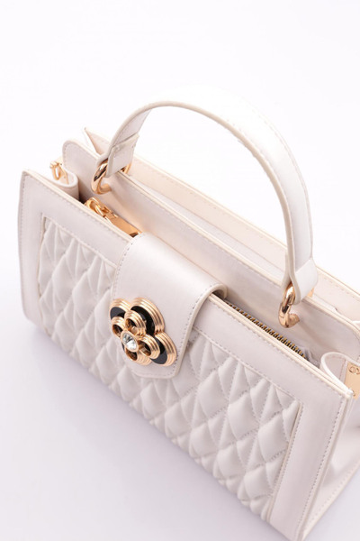 DGN Kadın Çiçek Armalı Omuz Ve Kol Çantası Beyaz 21153722