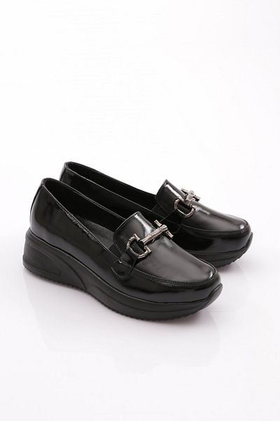 DGN 2237g Women's G Buckle Comfortable Shoes