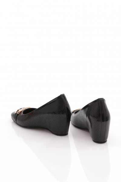 DGN Women's Metal Accessory Wedge Heeled Shoes Black 354753539