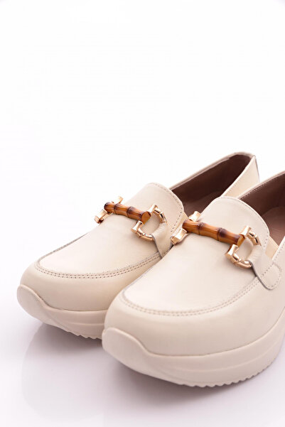 DGN 2237g Women's G Buckle Comfortable Shoes