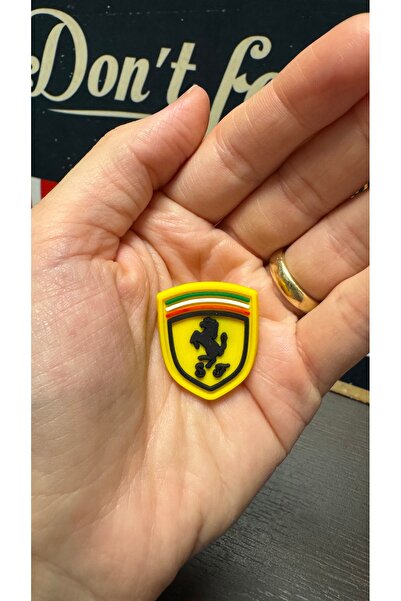 Crocs Terlik Süsü/Ferrari Araba Logosu