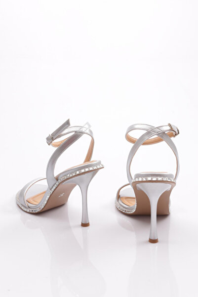 DGN Pantofi de seară cu toc brodat cu piatră de damă, argintii 352533210