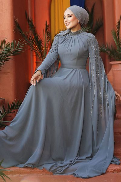 Neva Style Rochie de seară hijab gri cu detaliu pelerină 47381gr
