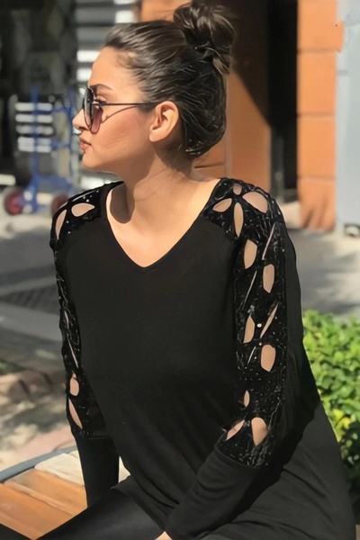 MODANİCE Μπλούζα με παγιέτες με κομμένα μανίκια με λέιζερ