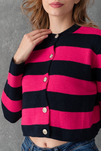 Cebe Women's Crew Neck Silver Button Detailed Knitwear Crop Cardigan