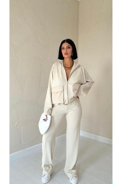 utikco طقم جاكيت وبنطلون محبوك بجيوب