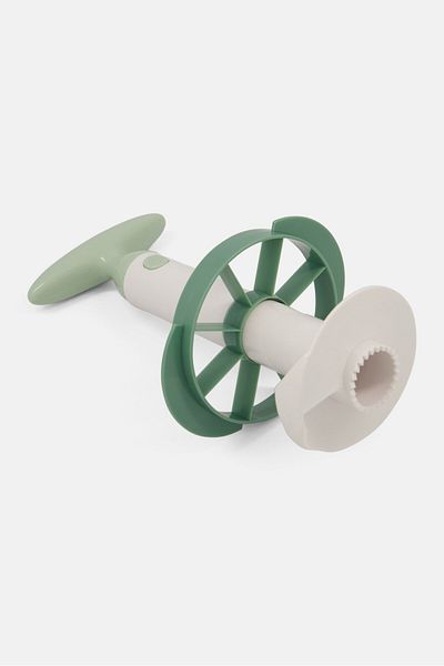 Cook With Color Pineapple Slicer And Wedger Green