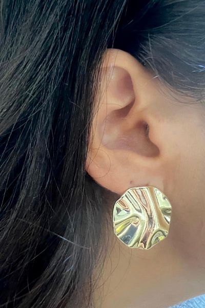 MAZEN Asymmetric Oval Model Wavy Pinterest Earrings