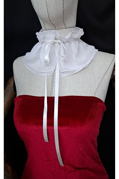 es moda shop White Teresa Ribbon Adjustable Collar