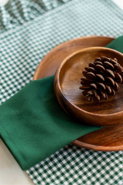 KaiHome 2 Pieces 100% Linen Fabric Green Napkin