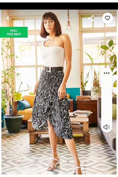 DENİKK Yudoowear, fustă neagră înfășurată din lycra zebră