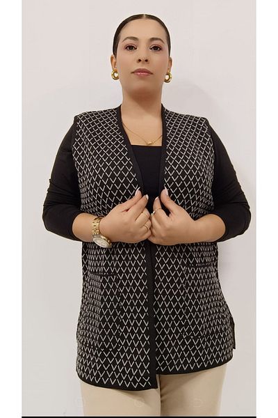 AKŞEN GİYİM Plus Size Women's - Steel Knit Diamond Patterned Short Vest with Two Pockets