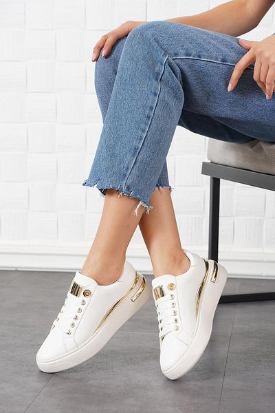 Moda Pie Pantofi sport de damă Parne albi - cu partea din față