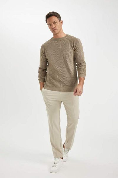 DeFacto Standard Fit Regular Cut Crew Neck Basic Plain Knitwear Sweater A8458Ax24Wn
