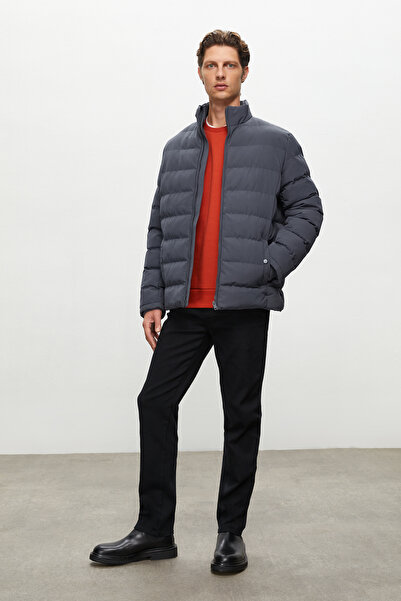 Mudo Quilted Inflatable Coat with Right Collar